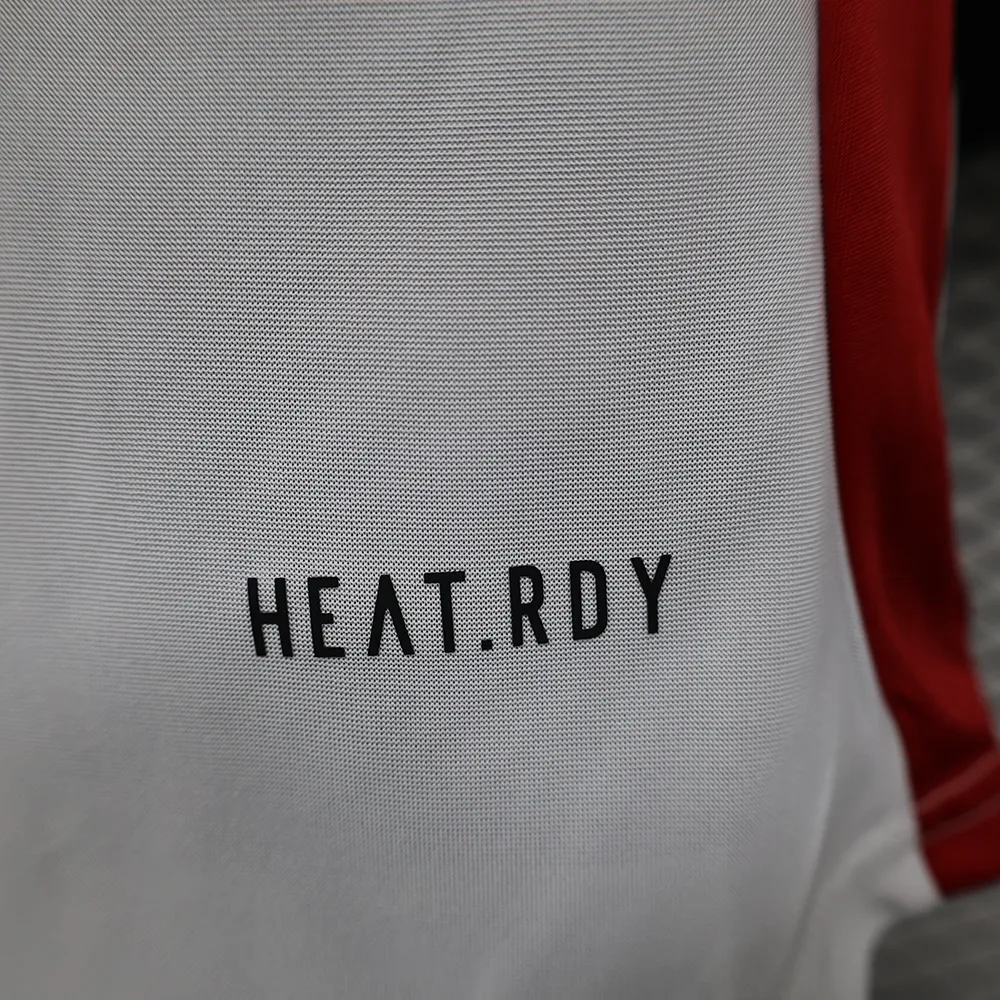 Maillot Match Manchester United Entrainement 2024-2025 (3) Maillot Joueur Manchester United Entrainement 2024/2025 – Image 6