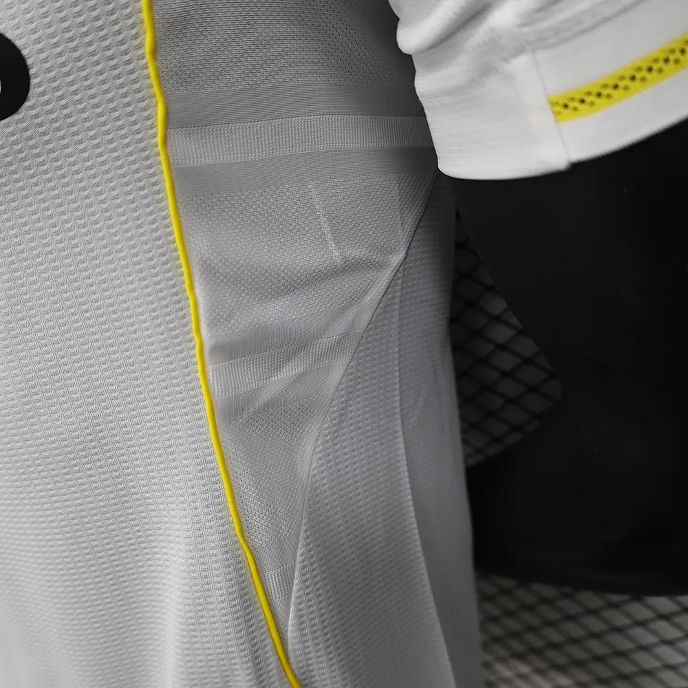 Maillot Match Real Madrid Domicile 2025-2026 (3) Real Madrid Home Player Jersey 2025/2026 - Image 6