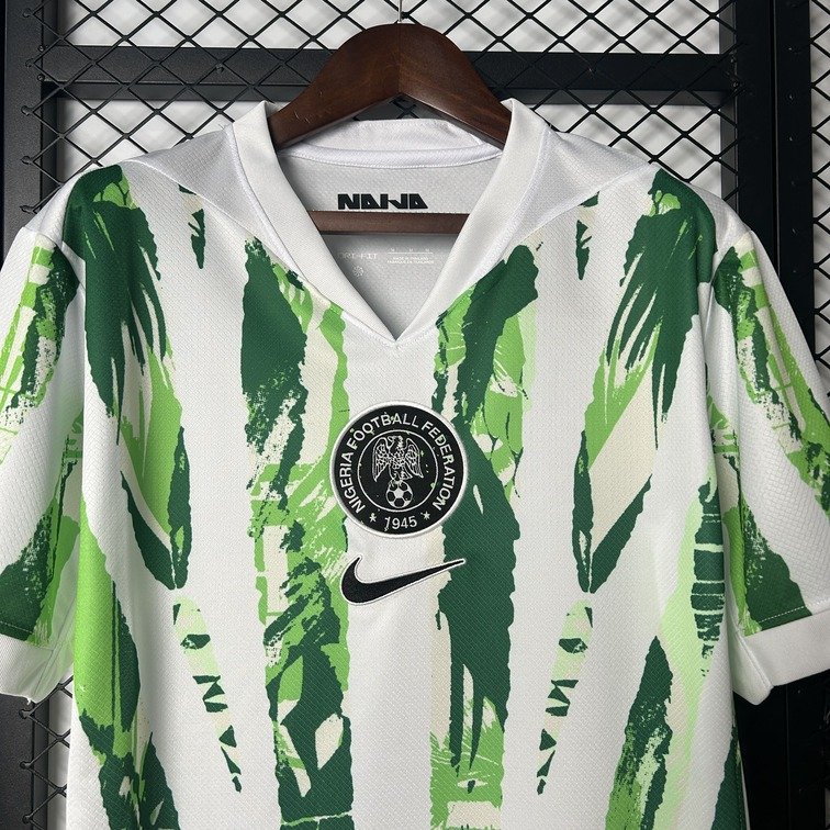 Maillot Nigéria Edition Spécial 2025-2026 (5)-min Maillot Nigéria Edition Spécial 2025/2026 – Image 4
