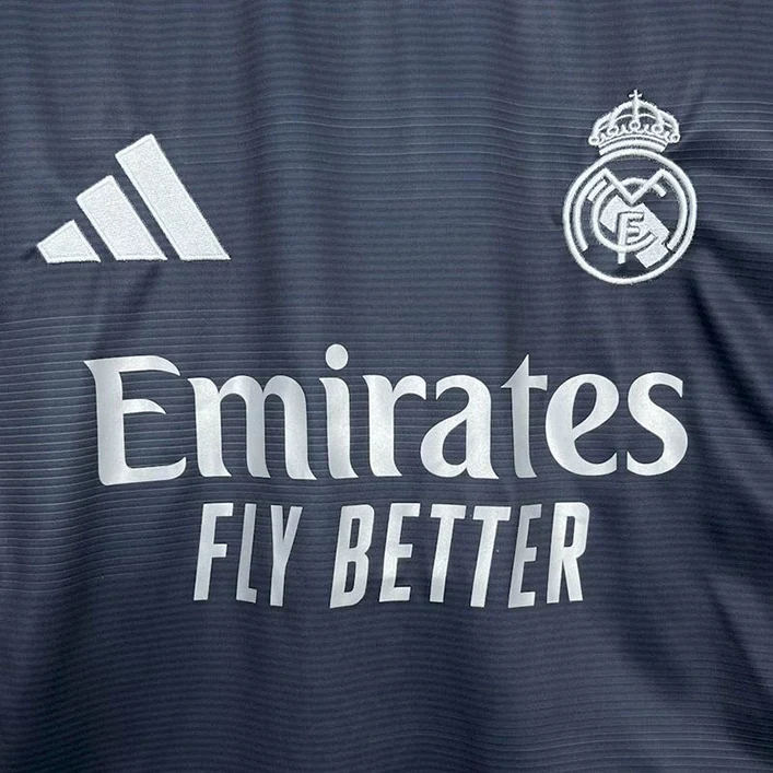 Maillot Real Madrid Extérieur Manches Longues 2025-2026 (5) Maillot Real Madrid Extérieur Manches Longues 2025/2026 – Image 5